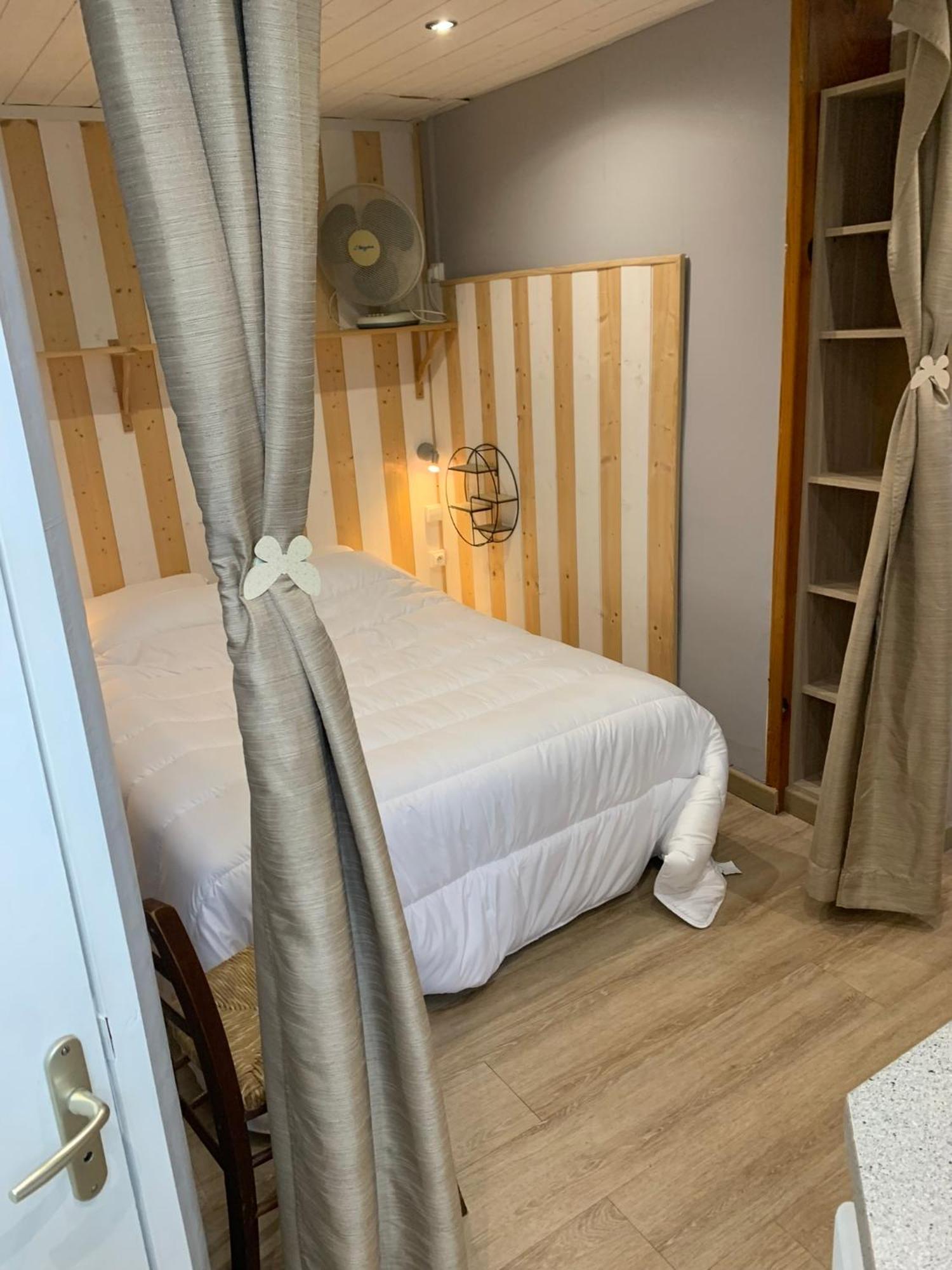 Ferienwohnung Marie Maxi 2 Adultes Et 2 Enfants - Linge Toilette Et Literie Et Menage Inclus Dans Le Tarif Laruns Exterior foto